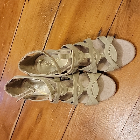 Aerosoles Heels  NWOT - Picture 2 of 7